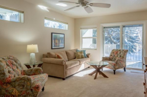 Snow Valley 21 - New Listing! Baldy Views & Quick Bus to Bald Mt Skiing